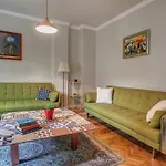 Sofia Center, Shishman Street Bijou